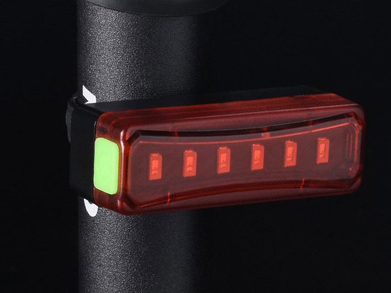 USB Oplaadbaar LED Achterlicht – Rood – Waterdichte Fietsverlichting – 3 Lichtstanden – Compact & Krachtig – Veilig in het Donker - Afbeelding 2