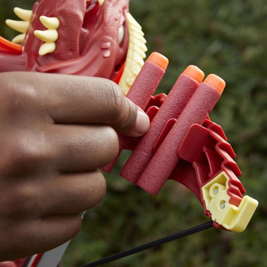 NERF Themberchaud blaster met foam darts