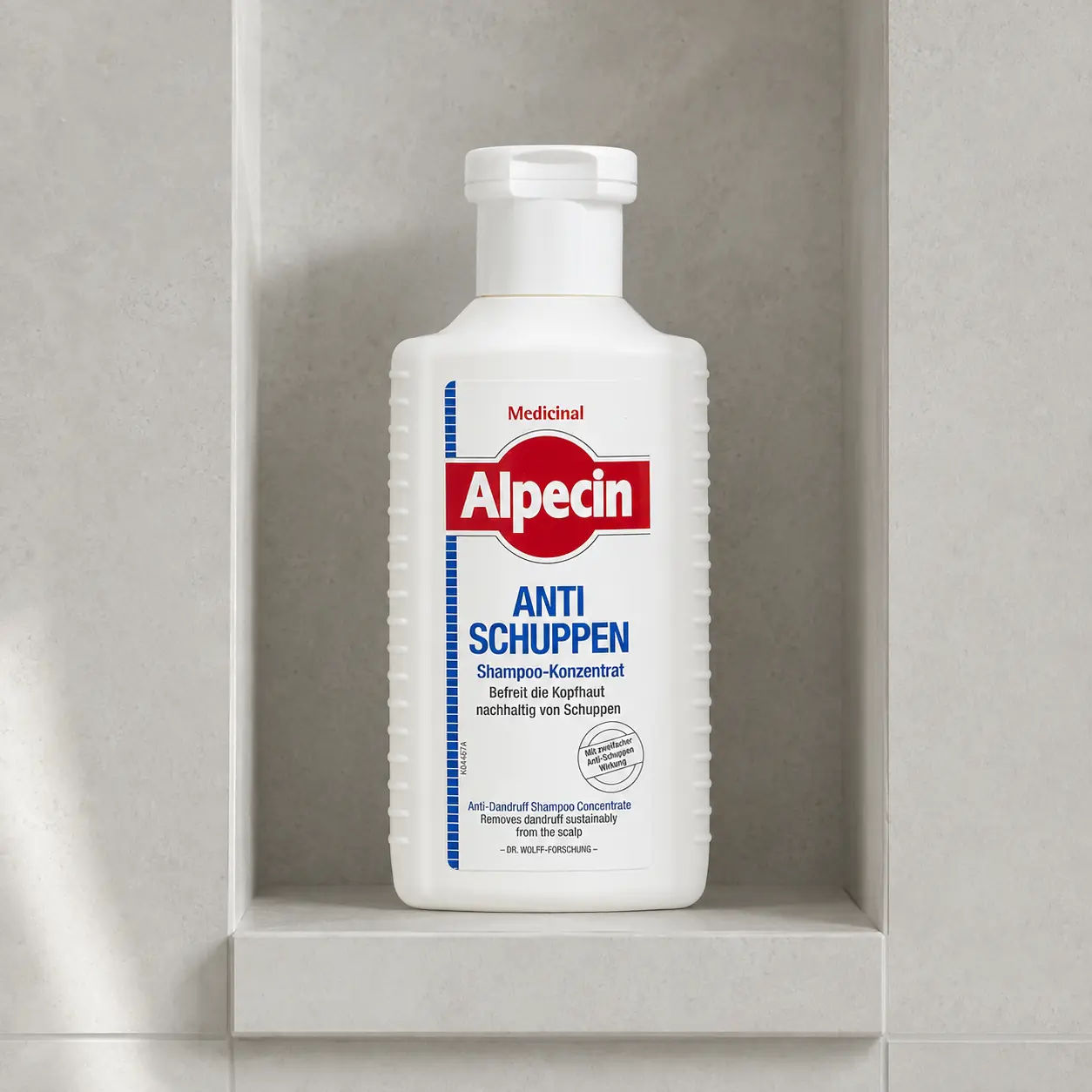 Alpecin Medicinal shampoo 200 ml in douche-nis