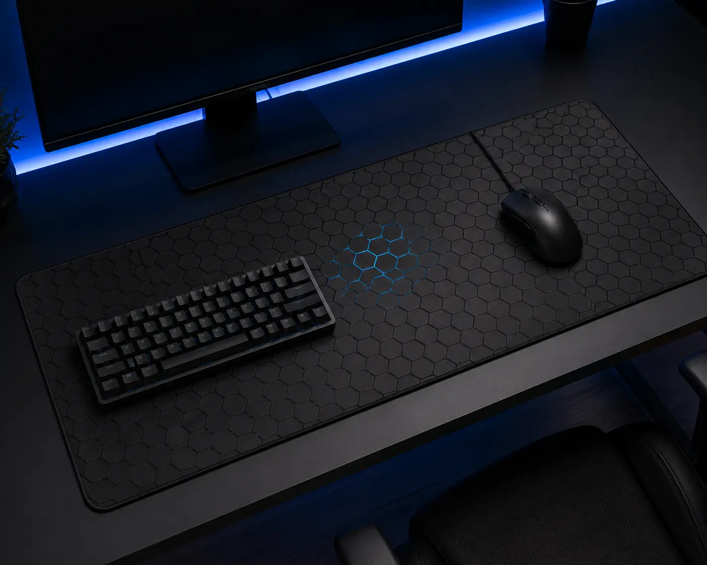 Dunmoon XXL Gaming Muismat met toetsenbord en muis in gaming setup