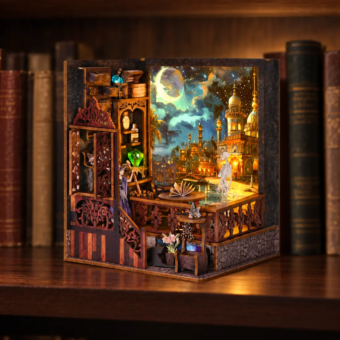 THAR Book Nook Magic Exploration met sfeervolle verlichting