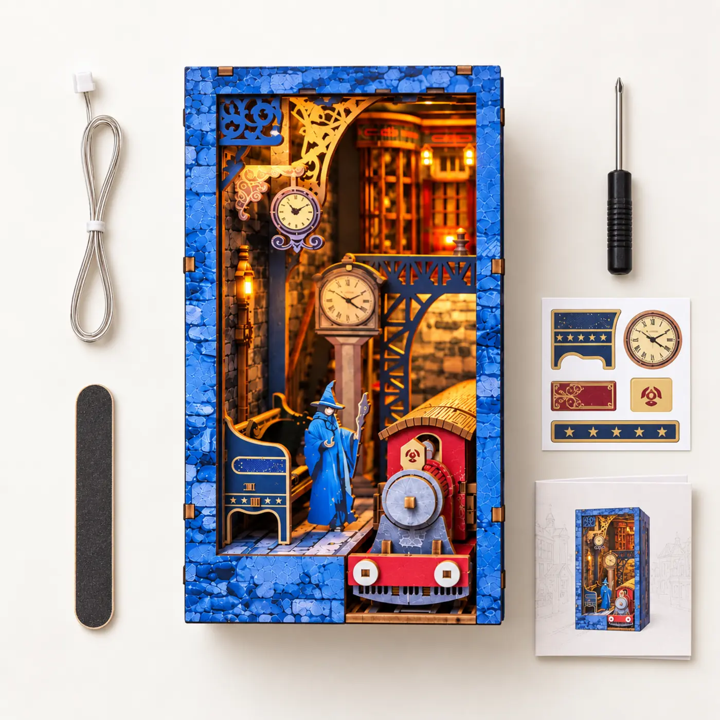 Inhoud van het THAR Magic Train Station DIY book nook bouwpakket