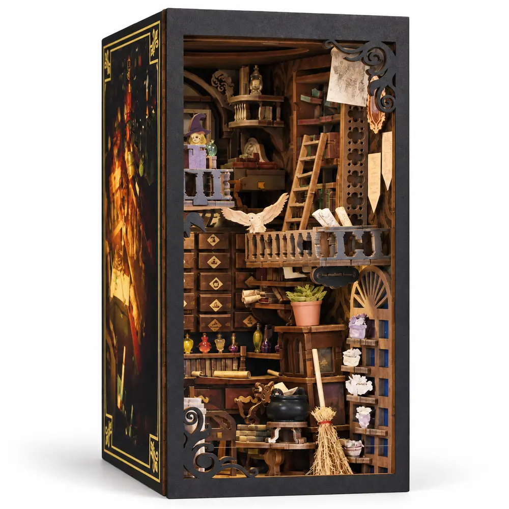 THAR Book Nook The Master’s House schuin vooraanzicht zonder LED-verlichting
